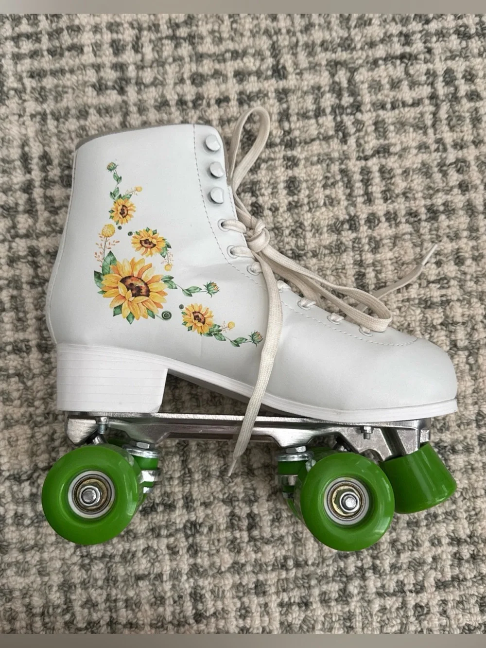 Gonex Size 8 Women’s Sunflower Skates